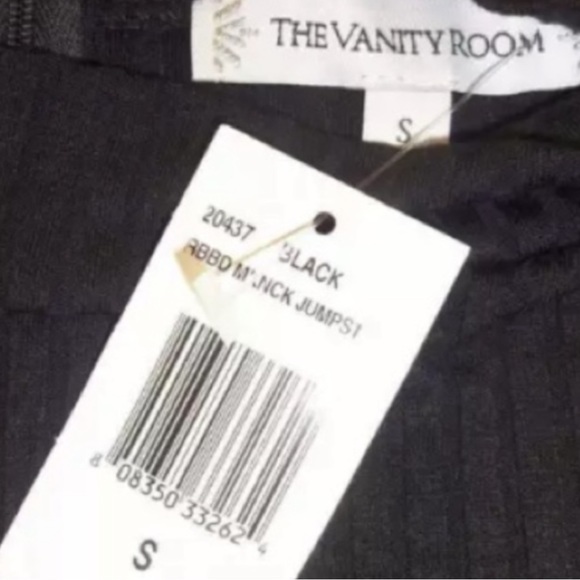 The Vanity Room Skinny Ribbed Jumpsuit Small Mock Neck Sleeveless Skinny Leg NWT - Picture 8 of 13
